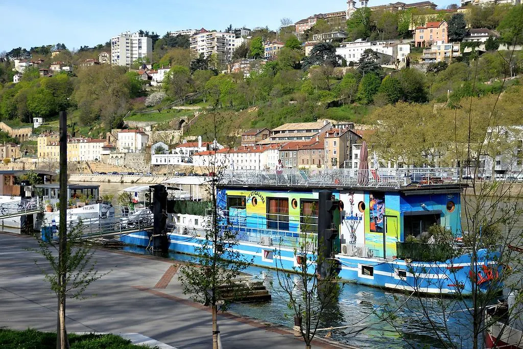 Studios Peniche Lyon Centre Vieux Lyon Confluence Apartment