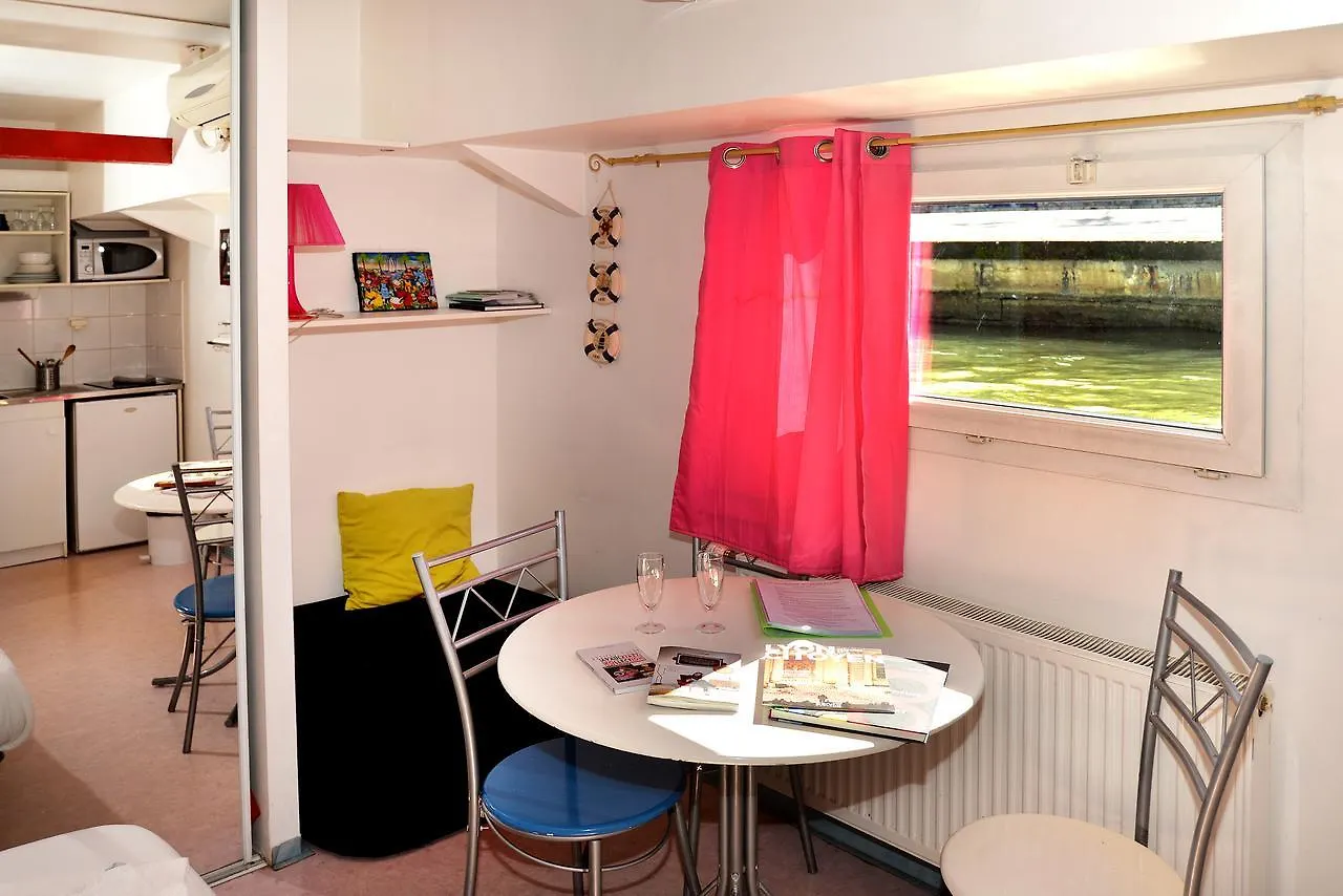 Studios Peniche Lyon Centre Vieux Lyon Confluence